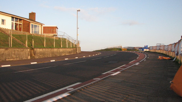 File:Black Hill - geograph.org.uk - 847997.jpg