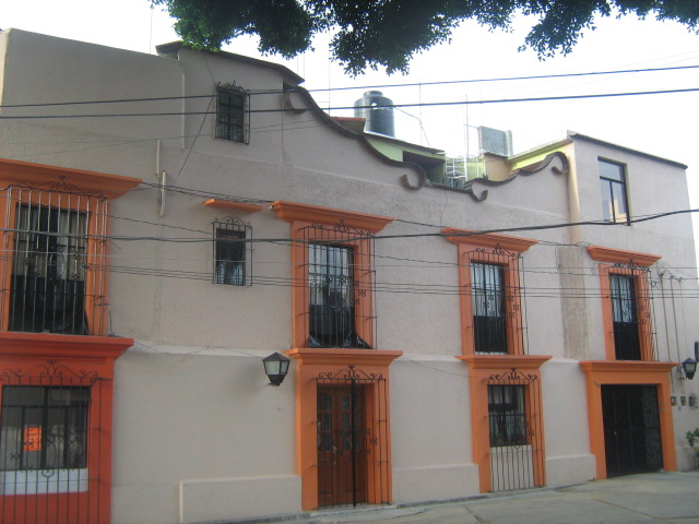 File:Cerca del mercado de Oaxaca. - panoramio.jpg