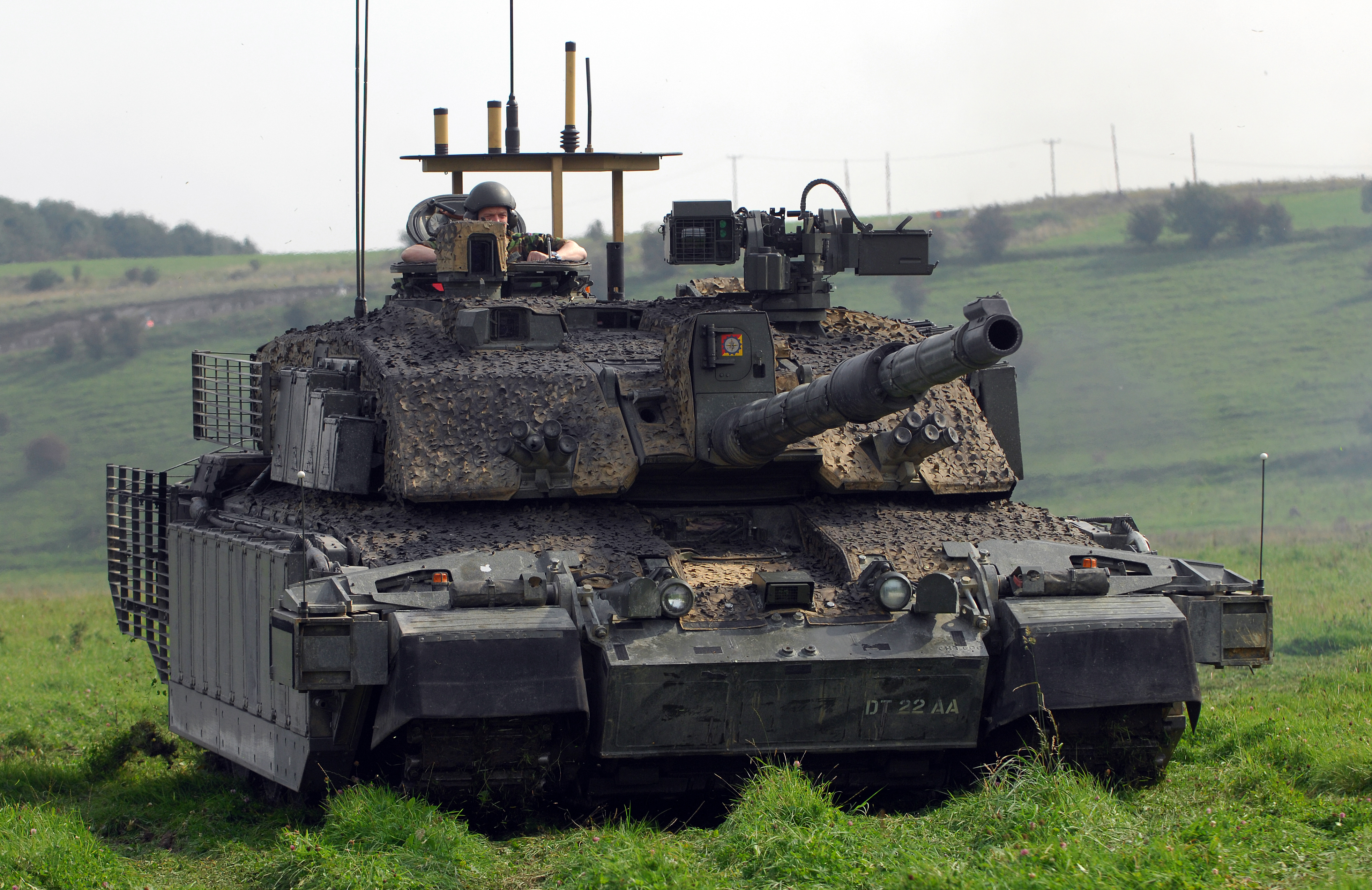 File:Challenger Main Battle Tank with Improved Armour MOD 45149015.jpg -  Wikipedia