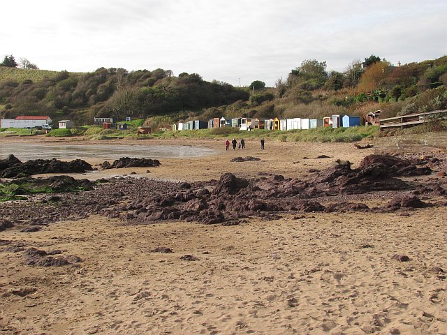 Coldingham Bay - geograph.org.uk - 2130098