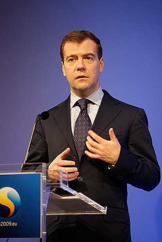 File:Dmitry Medvedev in Sweden 18 November 2009-5.jpg