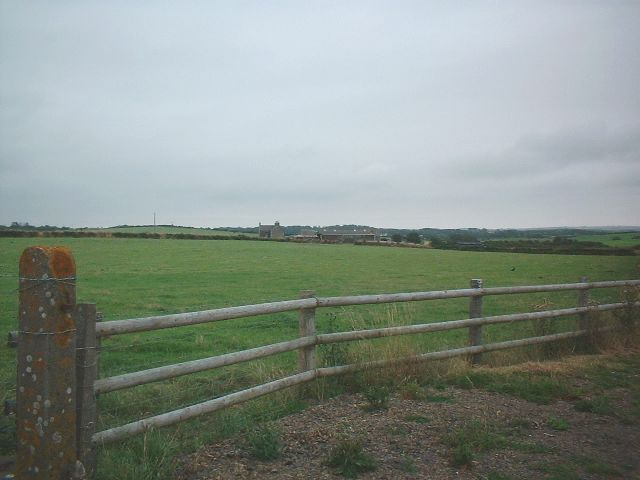 File:Farmland - geograph.org.uk - 38883.jpg