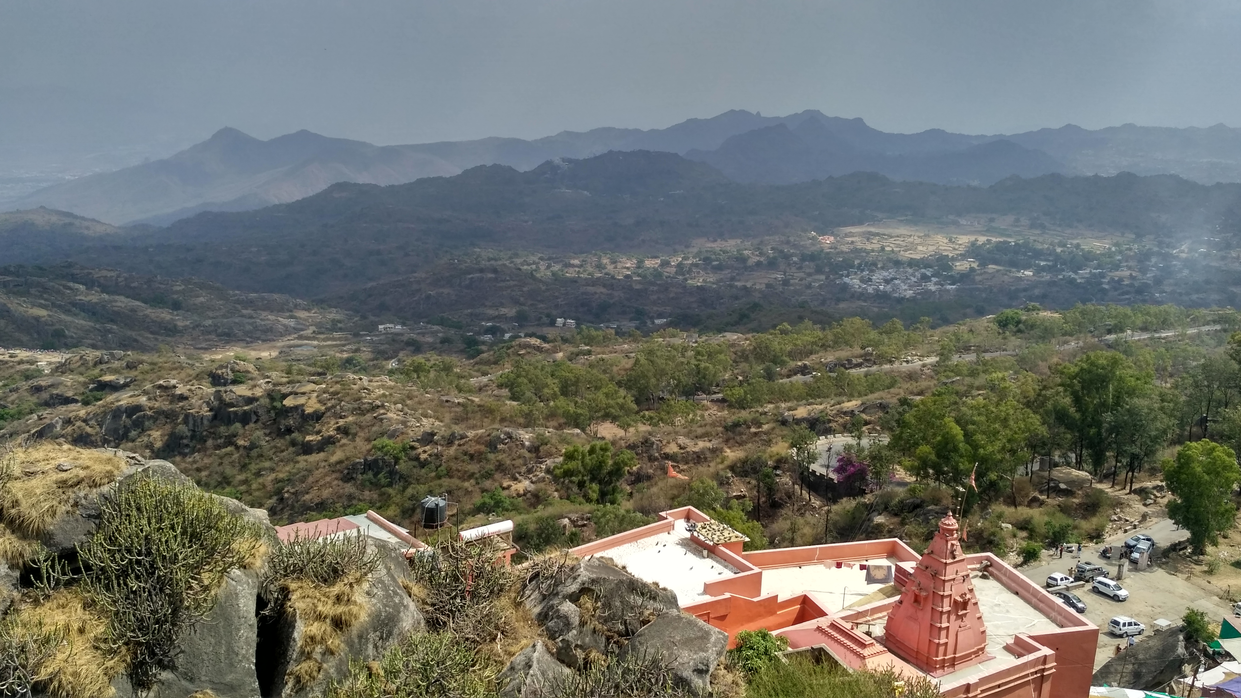 Best Time To Visit Mount Abu > Weather, Temperature & Season