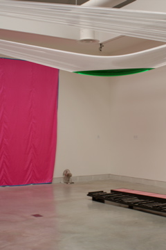 File:Gutai Venice8.jpg