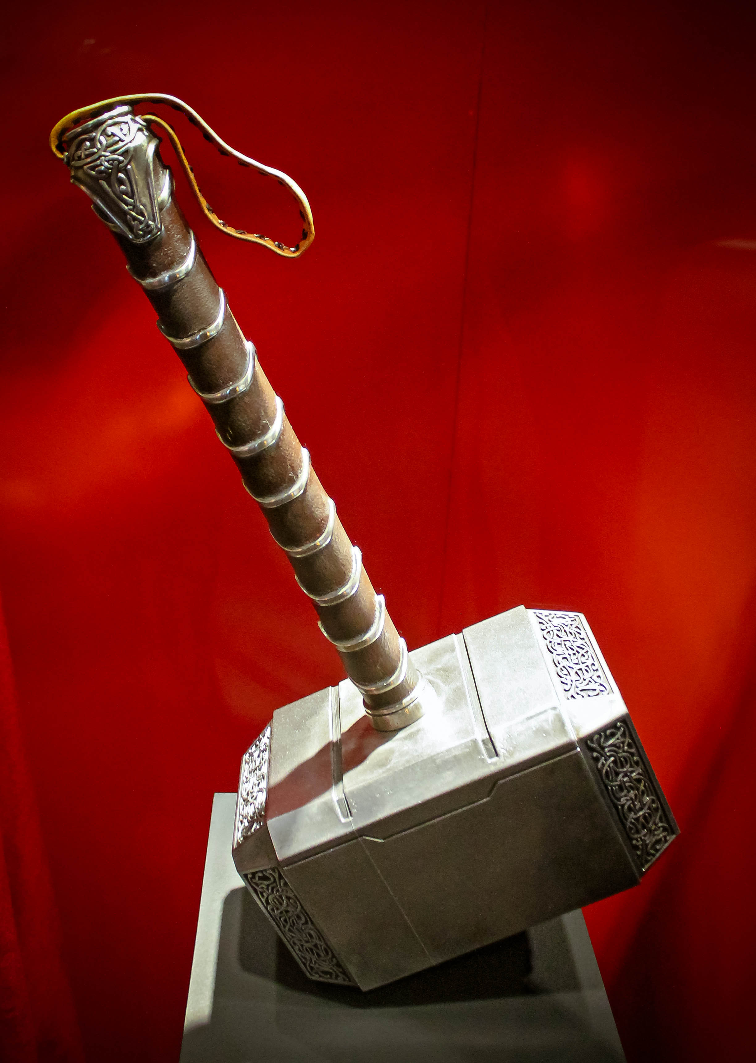 Mjolnir (Marvel Comics) - Wikipedia, la enciclopedia libre