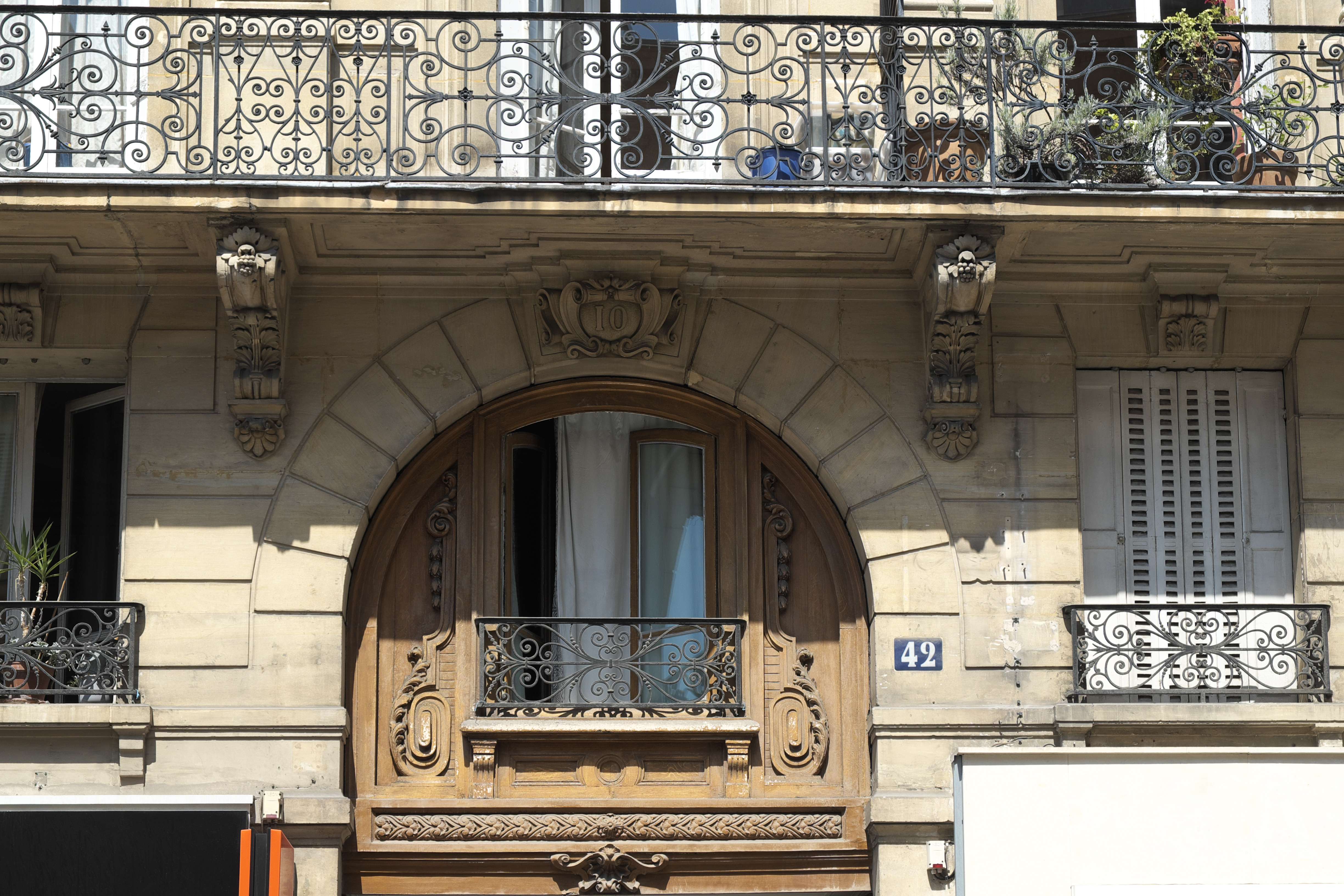 42 paris. Париж 16 Аррондисман. Rue d'Aerschot..