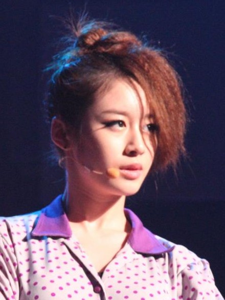 jiyeon roly poly