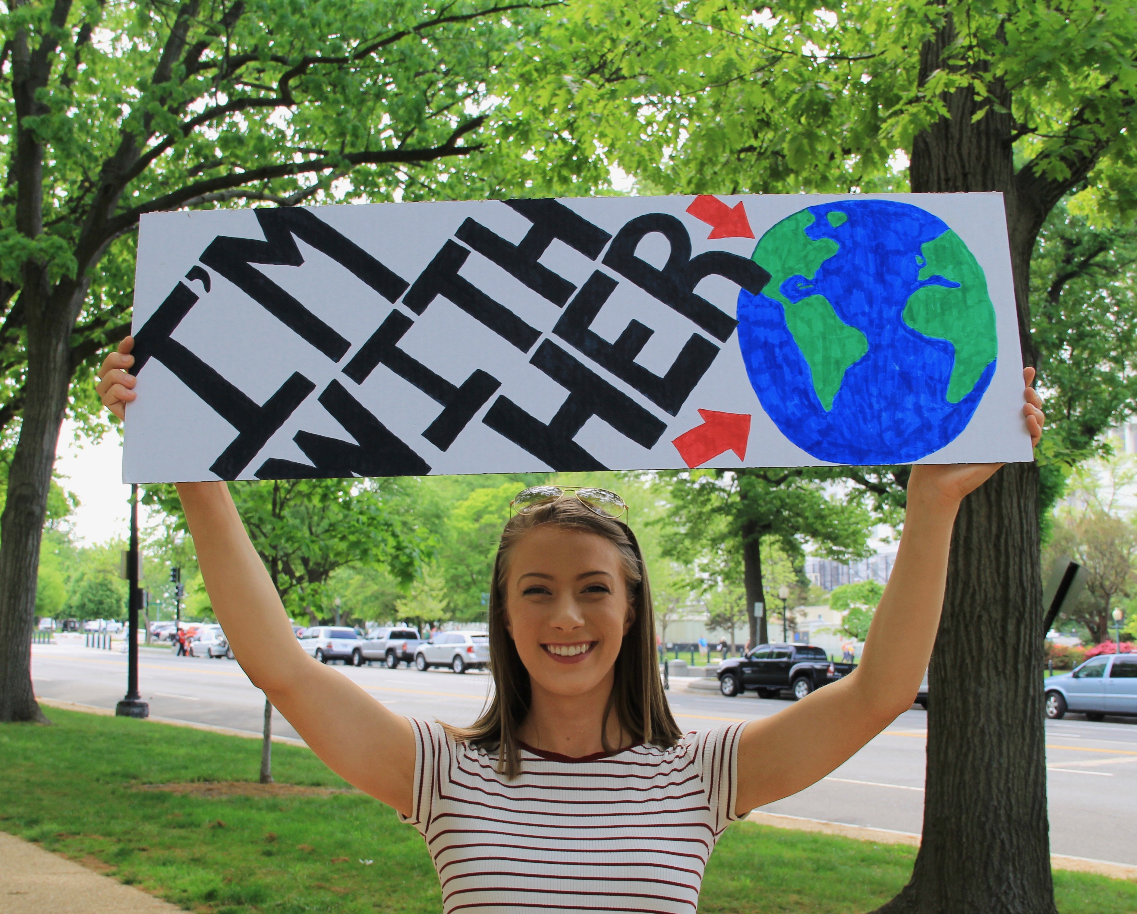 https://upload.wikimedia.org/wikipedia/commons/a/a3/People%27s_Climate_March_2017_in_Washington_DC_39.jpg