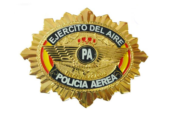 File:Placa-policia-aerea-ejercito-aire.jpg - Wikimedia Commons