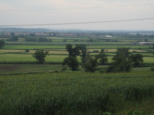 File:View over crops towards Bowerhill - geograph.org.uk - 188513.jpg