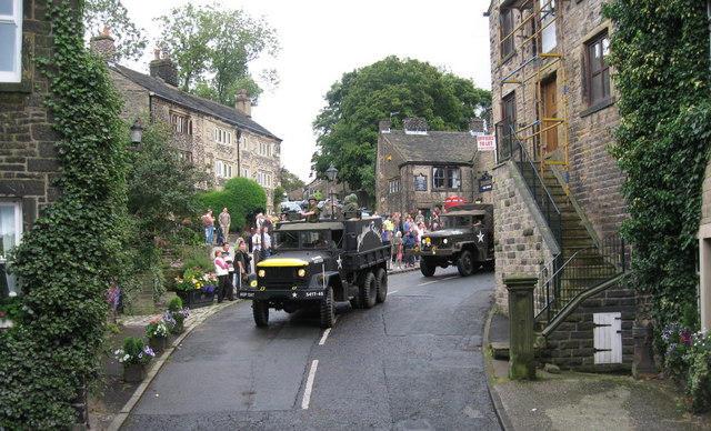 File:Yanks Event Dobcross - geograph.org.uk - 523945.jpg