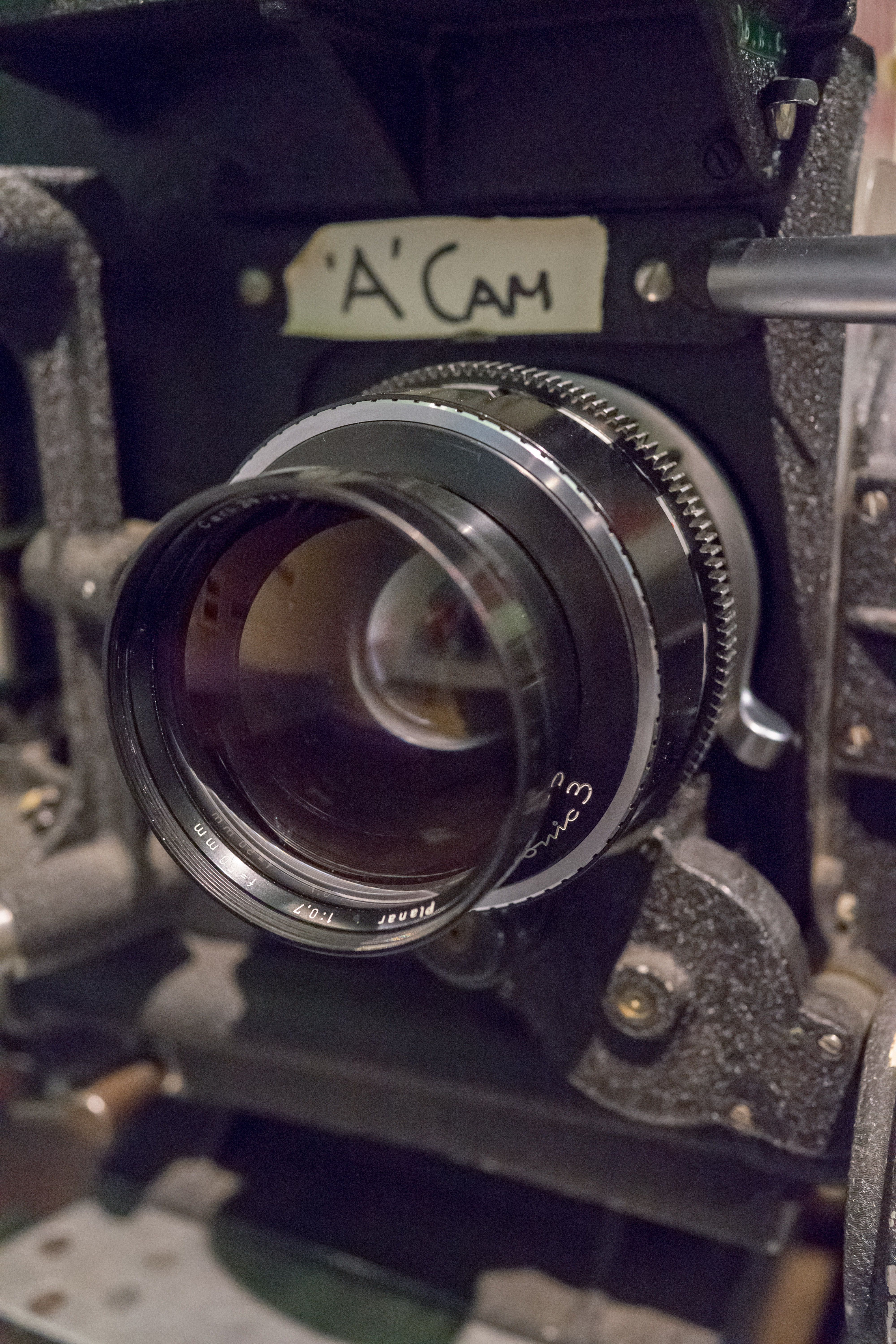 Carl Zeiss Planar 50mm f/0.7 - Wikipedia