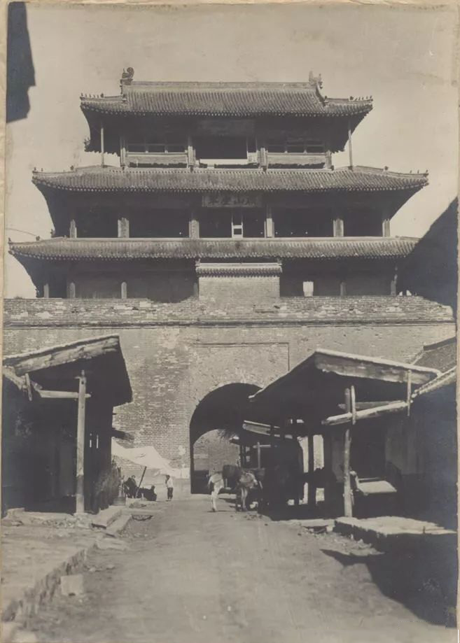 File:Zunhua North Gate, 1932.png - 维基百科，自由的百科全书