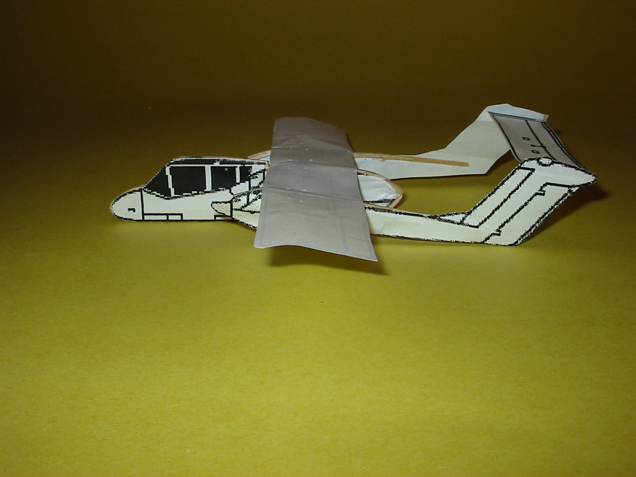 File:8 inch span profile OV-10 paper and stick glider 