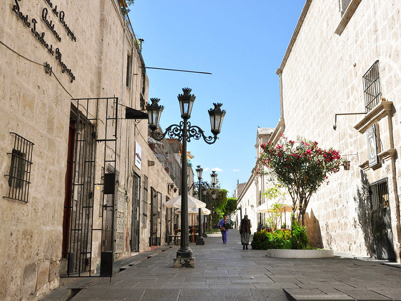 File:AREQUIPA2.jpg