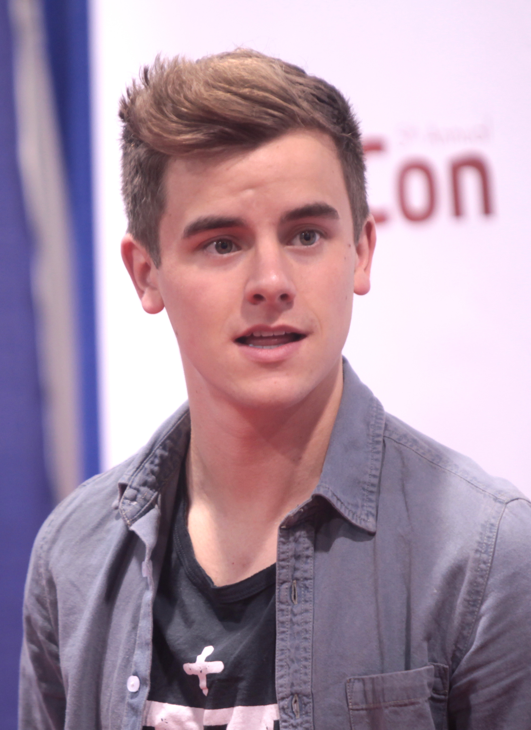 Picture of Connor Franta