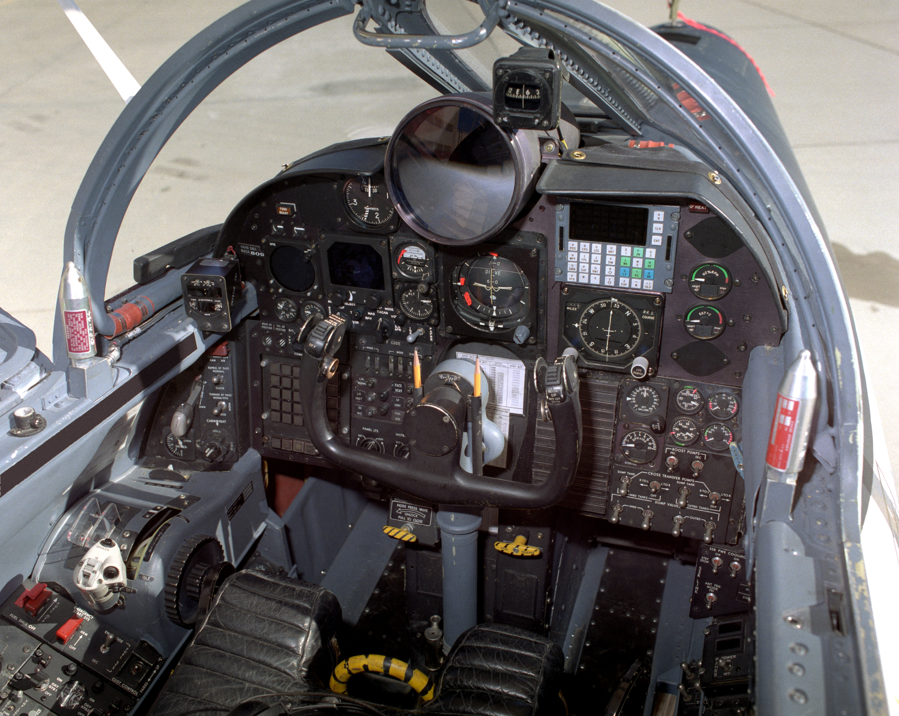 U 2 r. Lockheed u-2 Cockpit. Кабина u-2. Су 2 кокпит. Lockheed u-2 кабина.