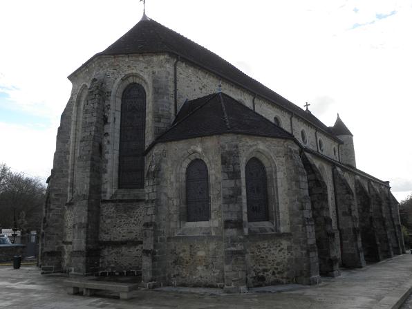 File:Ferrières-en-Brie (77) Église Saint-Rémy Chevet.jpg