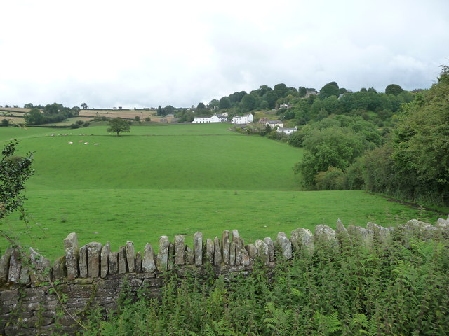 File:Fields north of Ruardean Woodside - geograph.org.uk - 3070170.jpg