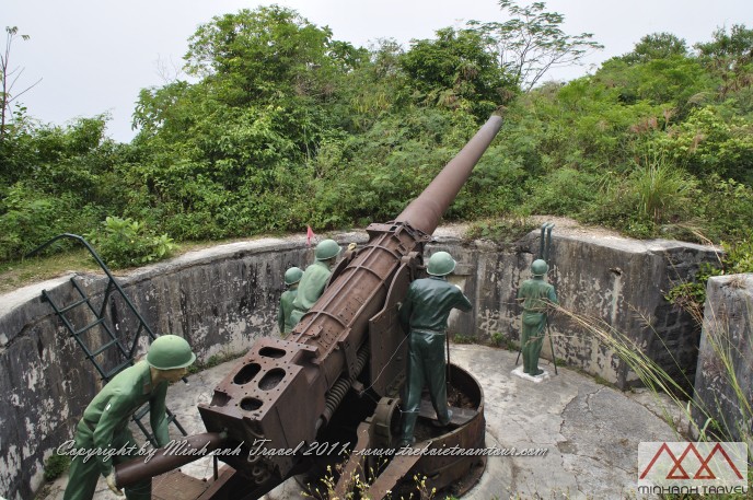 File:Fort de Canon sur l'ile de Cat Ba.jpg