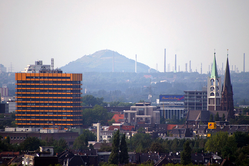 File:Gelsenkirchen aug2004 002.jpg