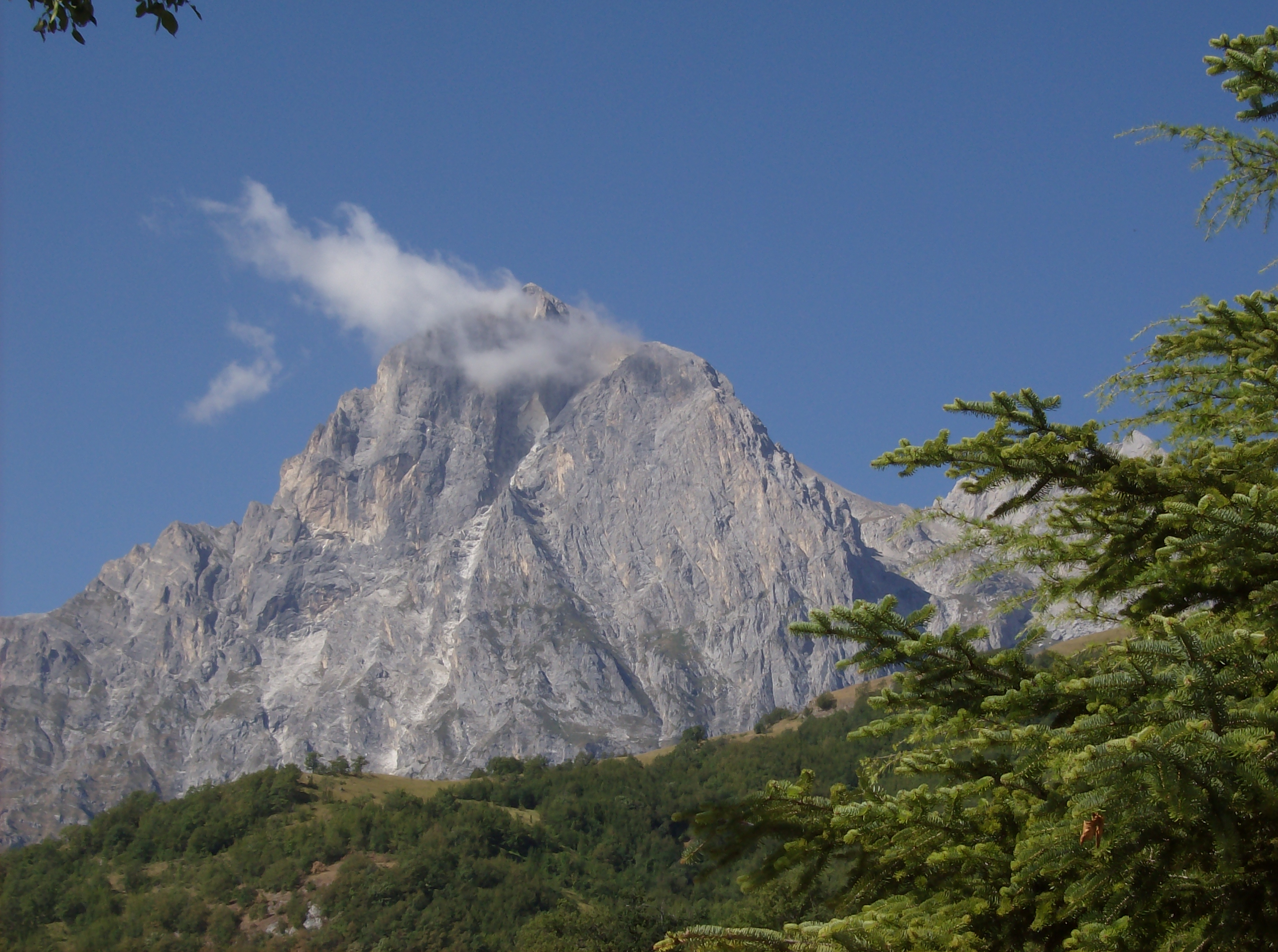 Via normale al Gran Sasso - Wikipedia