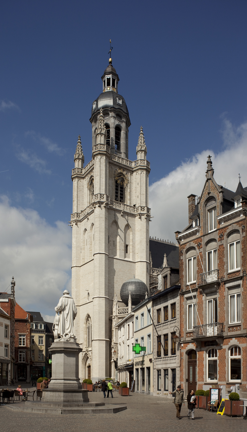 The Splendid Gothic Architecture of Halle's Church of Saint Martin