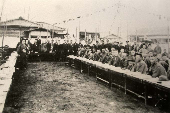 File:Hizaori Eki Kaitusiki 1914 1.jpg