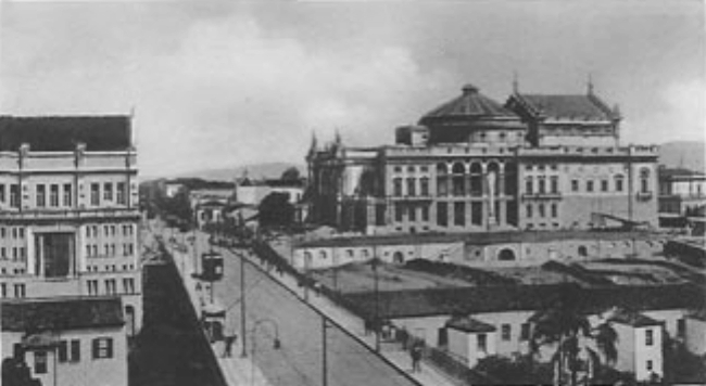 File:Image003 Teatro.jpg