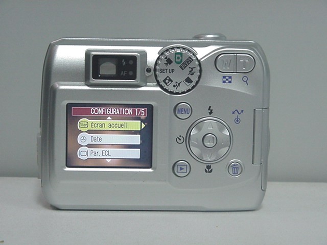 Nikon Coolpix 2200 digital camera