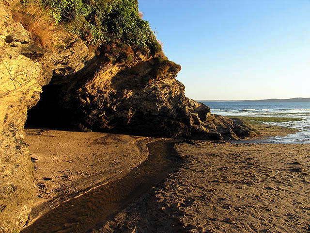 File:Par Sands at Low Tide - geograph.org.uk - 219485.jpg