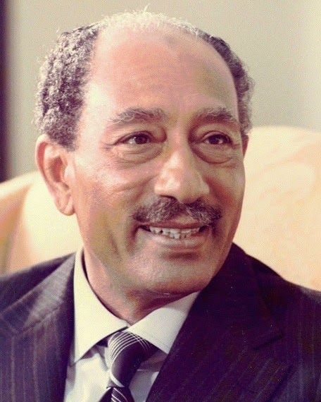 Tập tin:Sadat 1 (cropped).jpg