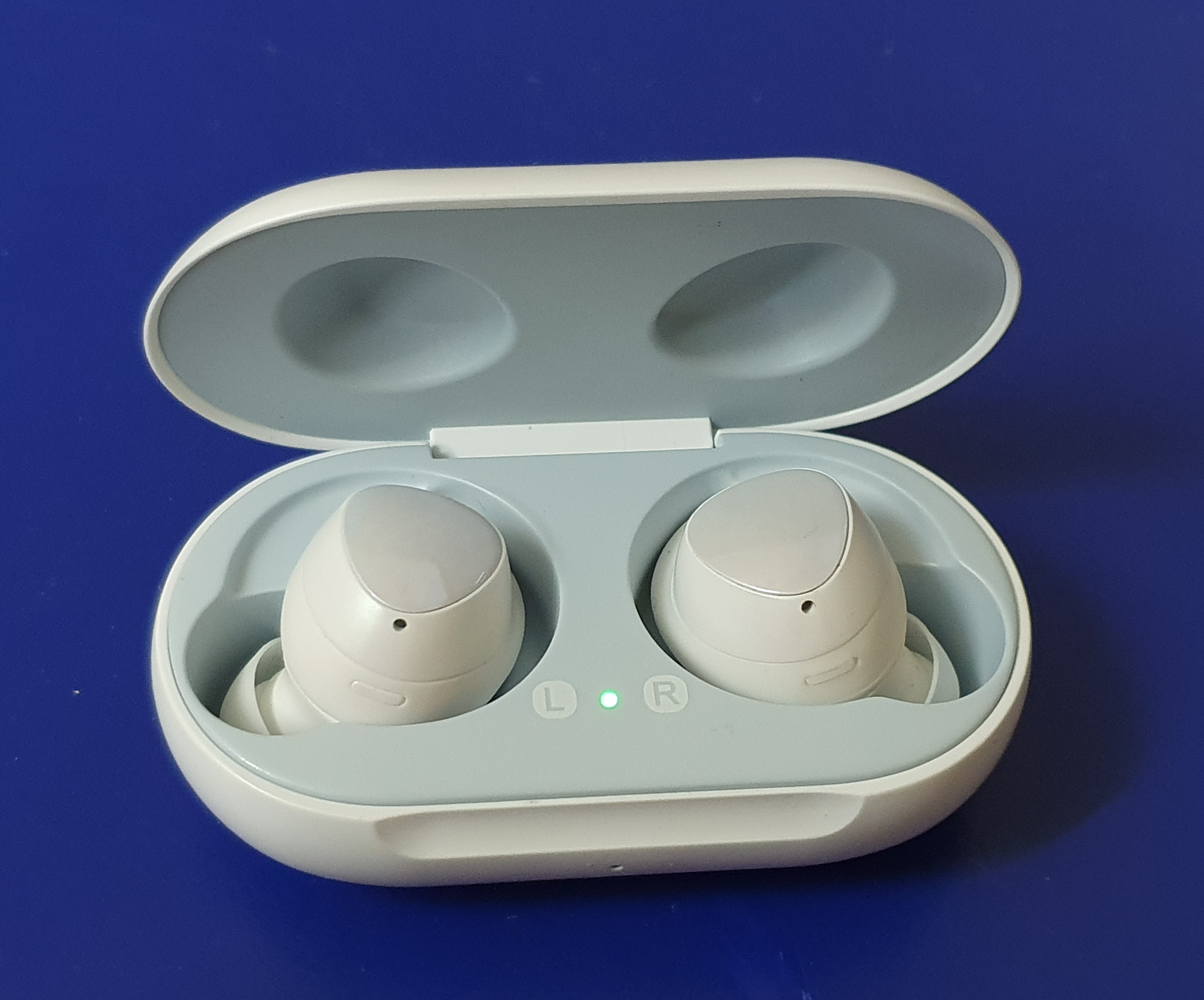 Samsung Galaxy Buds Plus Vs Buds