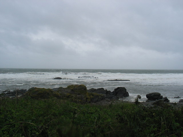 File:Sea breaking by the A83 Killocraw. - geograph.org.uk - 196384.jpg