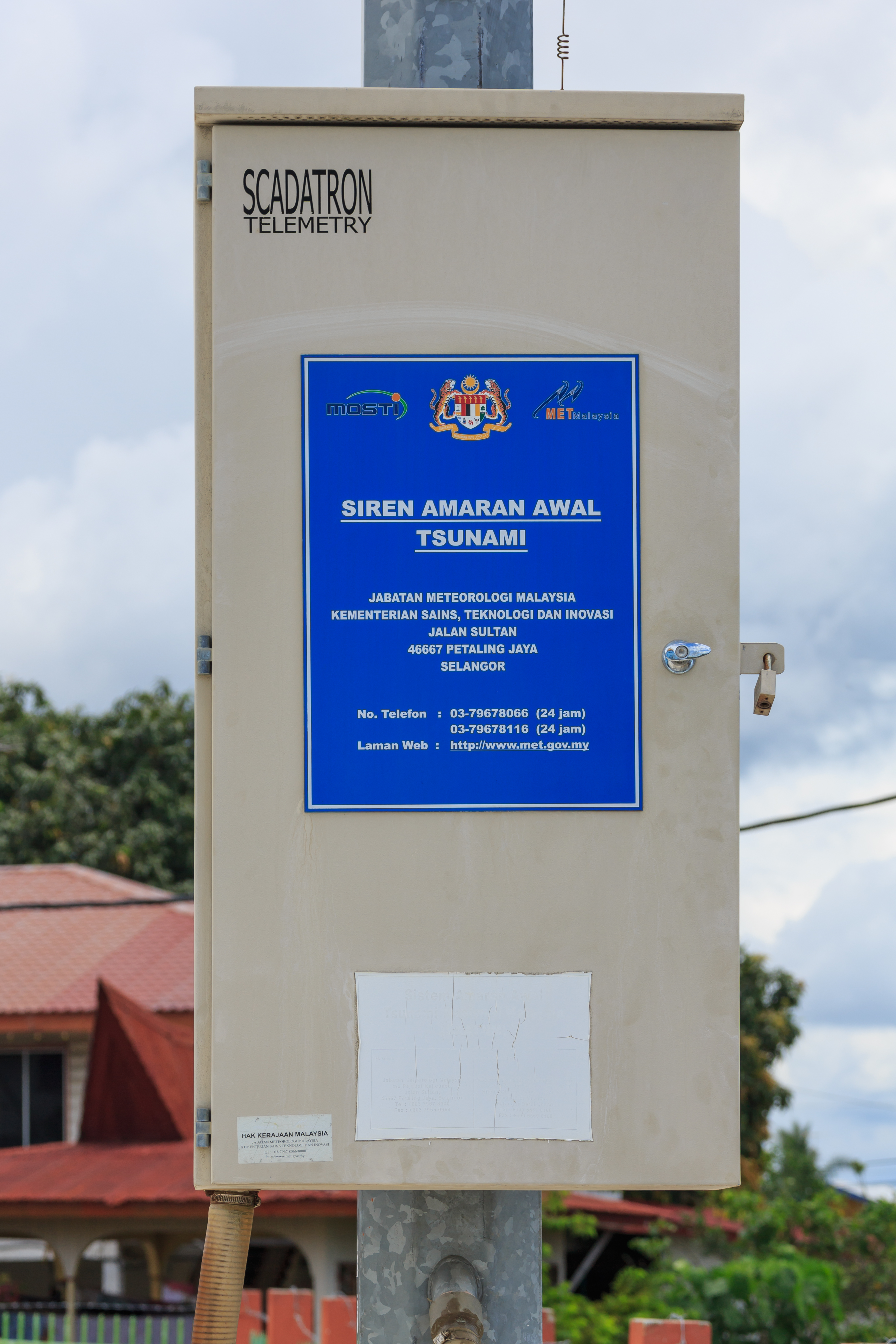 Amaran tsunami sabah