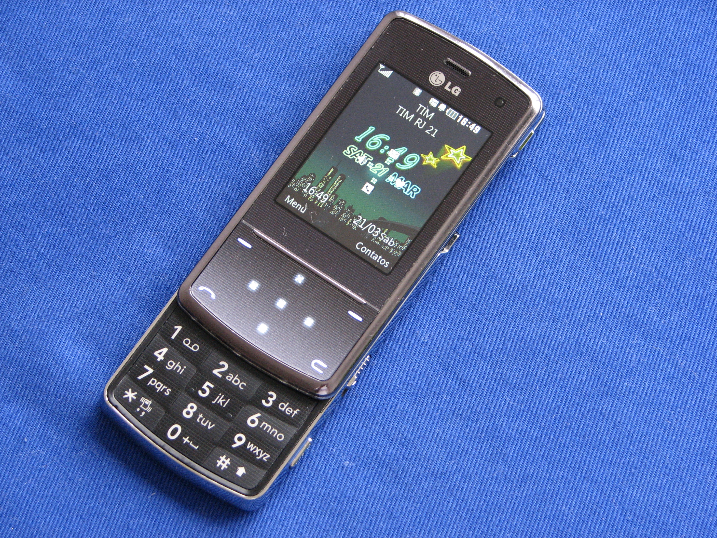 File:Autotelefon Einbaugerät A-Netz IMGP9908.jpg - Wikimedia Commons