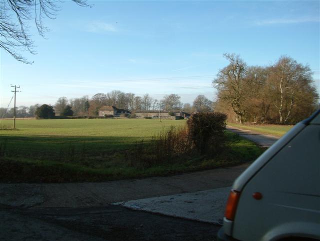 File:The Road to Littlecote Park Farm - geograph.org.uk - 99635.jpg