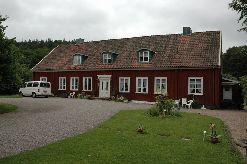 File:Västra Tunhems prästgård, LR 01.jpg