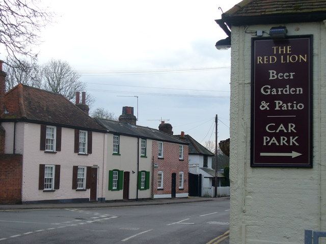 File:Village Road - geograph.org.uk - 1165524.jpg