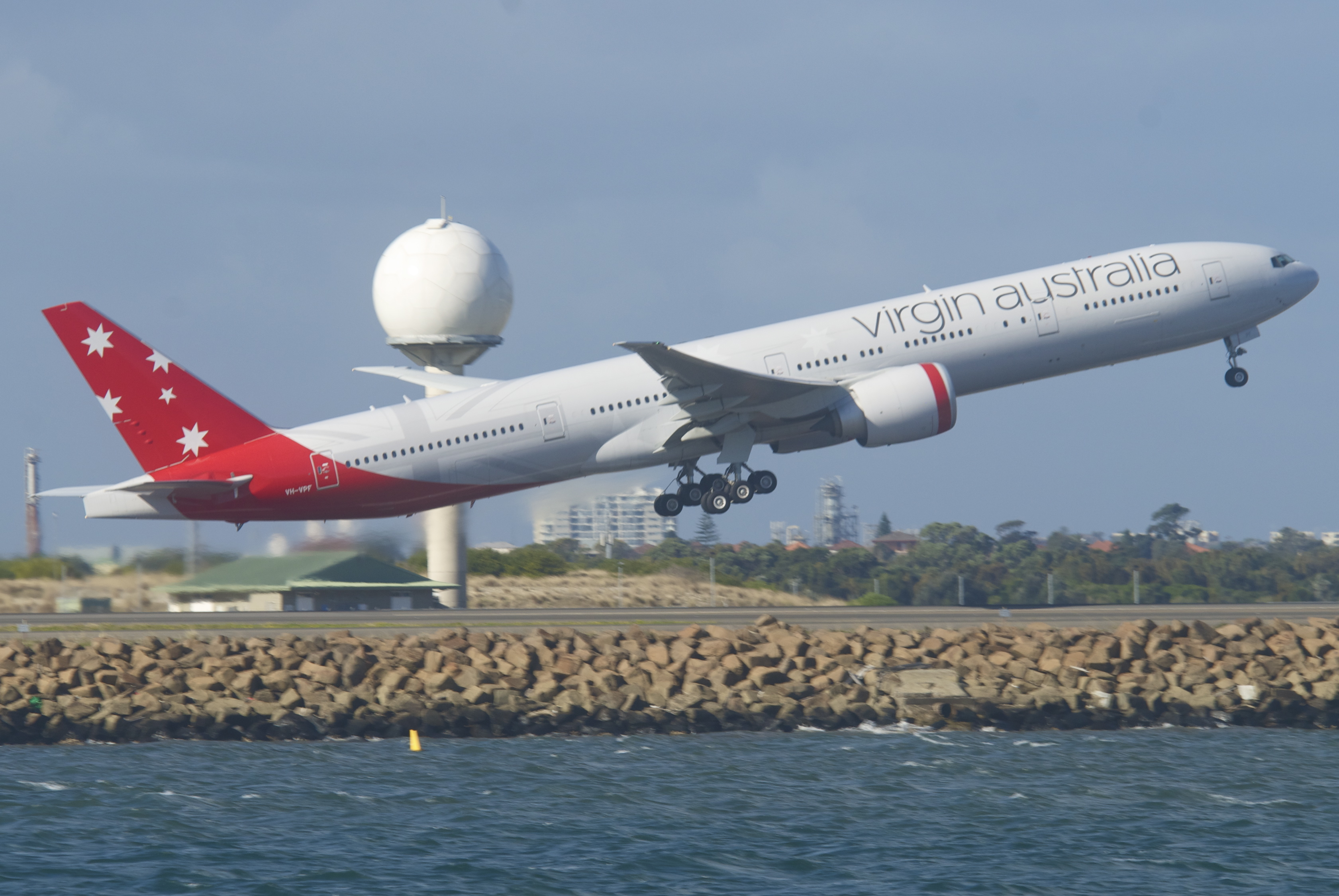 Virgin_Australia_Boeing_777-300ER%3B_VH-VPF%40SYD%3B30.07.2012_665bv_%288091815128%29.jpg?profile=RESIZE_710x