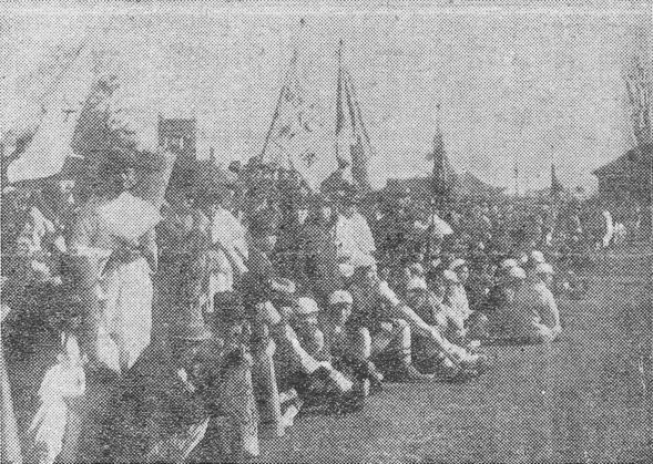 File:1922 Korean National Sports Festival - Football - Audience.png