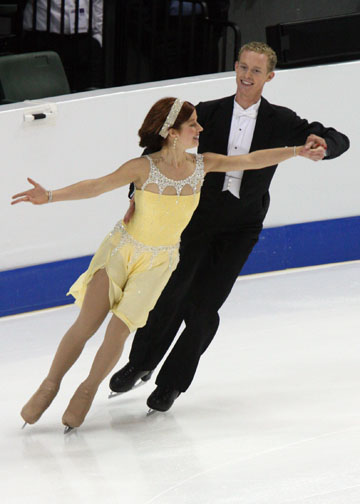 File:2008 Skate America Ice-dance Samuelson-Bates02.jpg