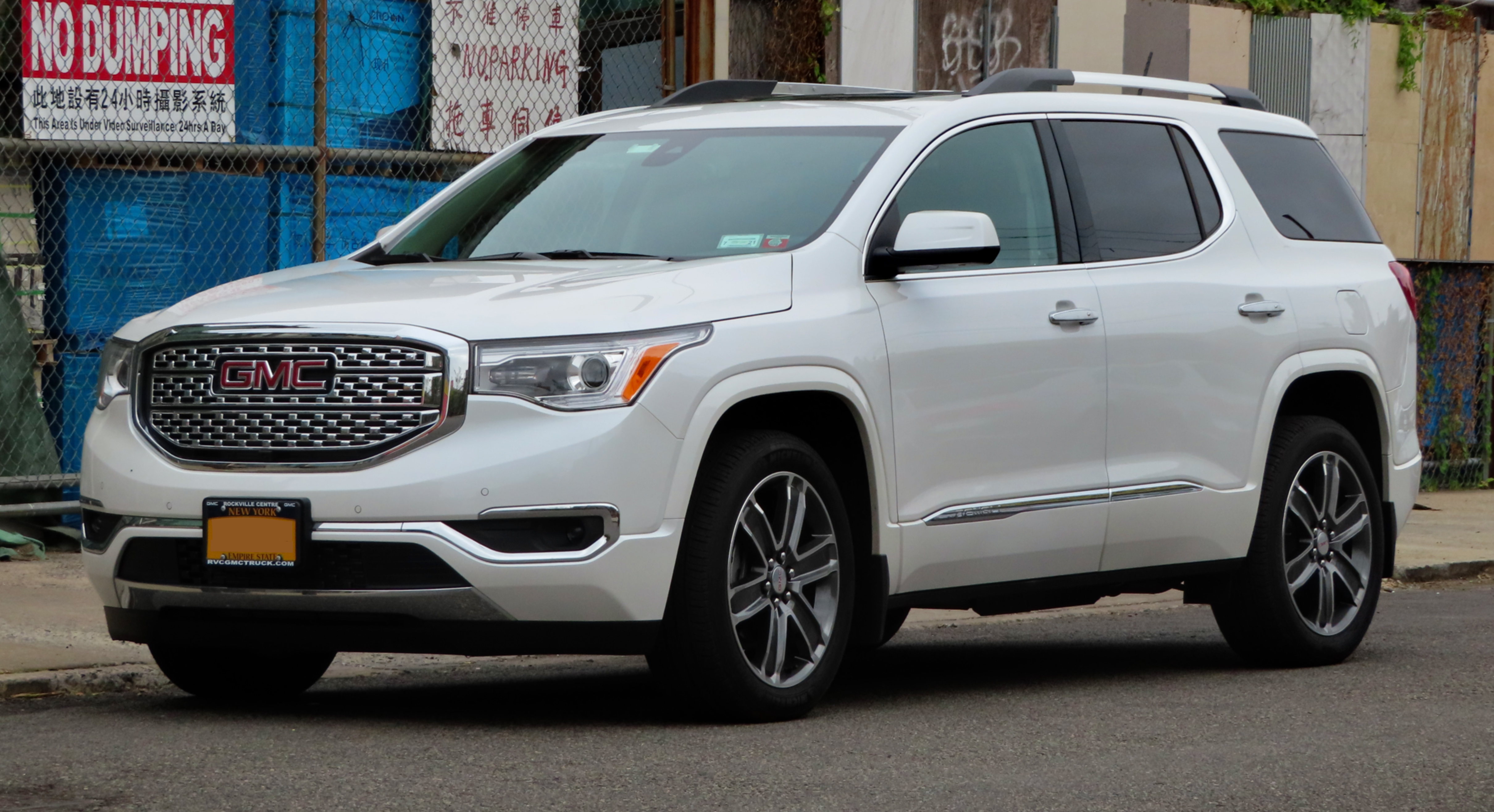 GMC Acadia