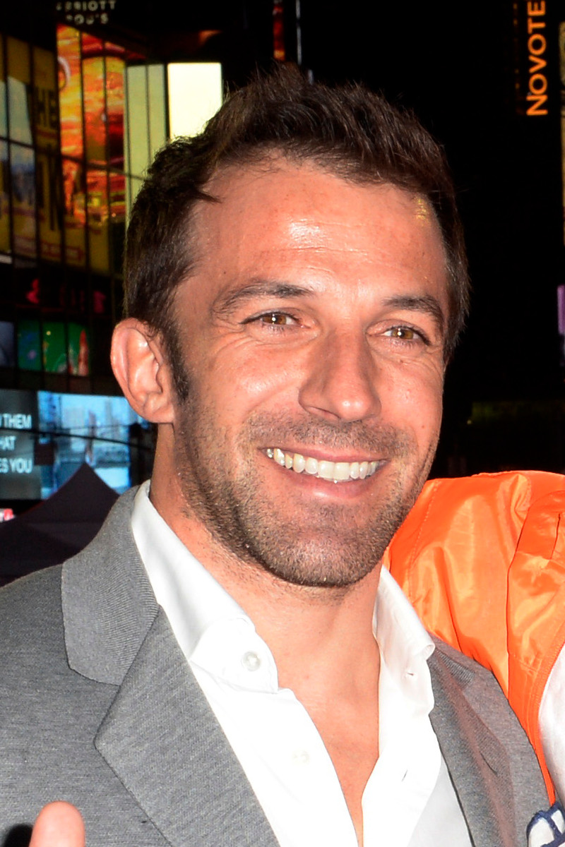 Alessandro Del Piero: Most Up-to-Date Encyclopedia, News & Reviews