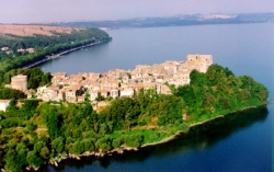 File:Anguillara Sabazia.jpg