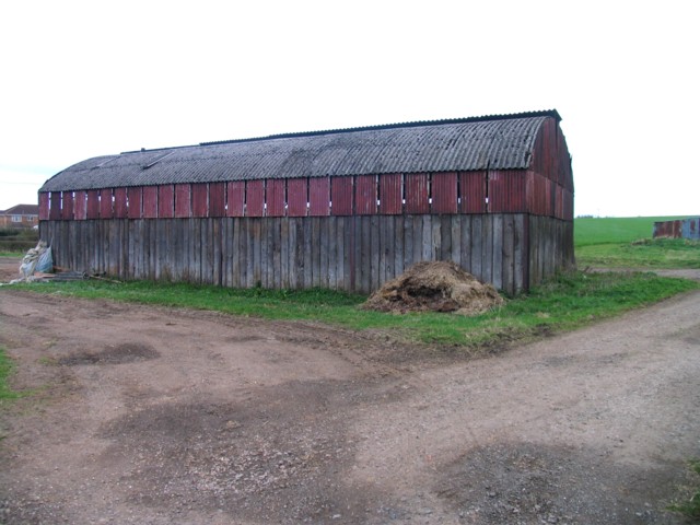 File:Barn by Melton Spinney Road - geograph.org.uk - 2904400.jpg