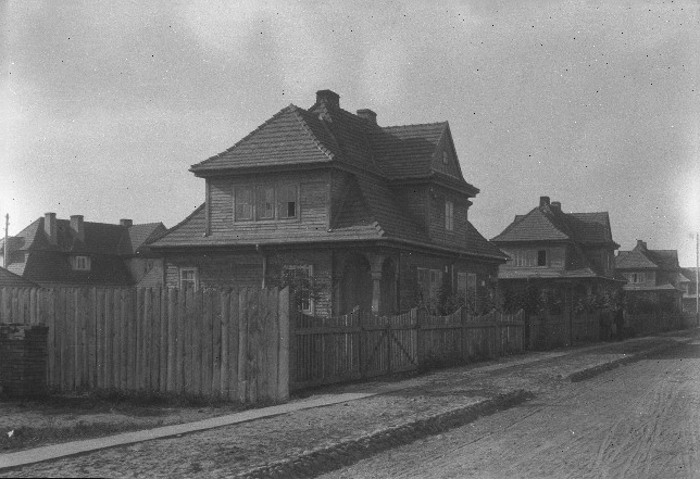 File:Bieraście, Kalonija Varburga. Берасьце, Калёнія Варбурга (1925-29).jpg