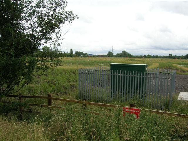 File:Canal filtering lagoons - geograph.org.uk - 23978.jpg