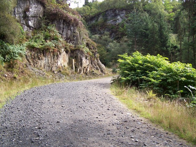 File:Carrick Castle - Ardentinny, Road - geograph.org.uk - 233459.jpg