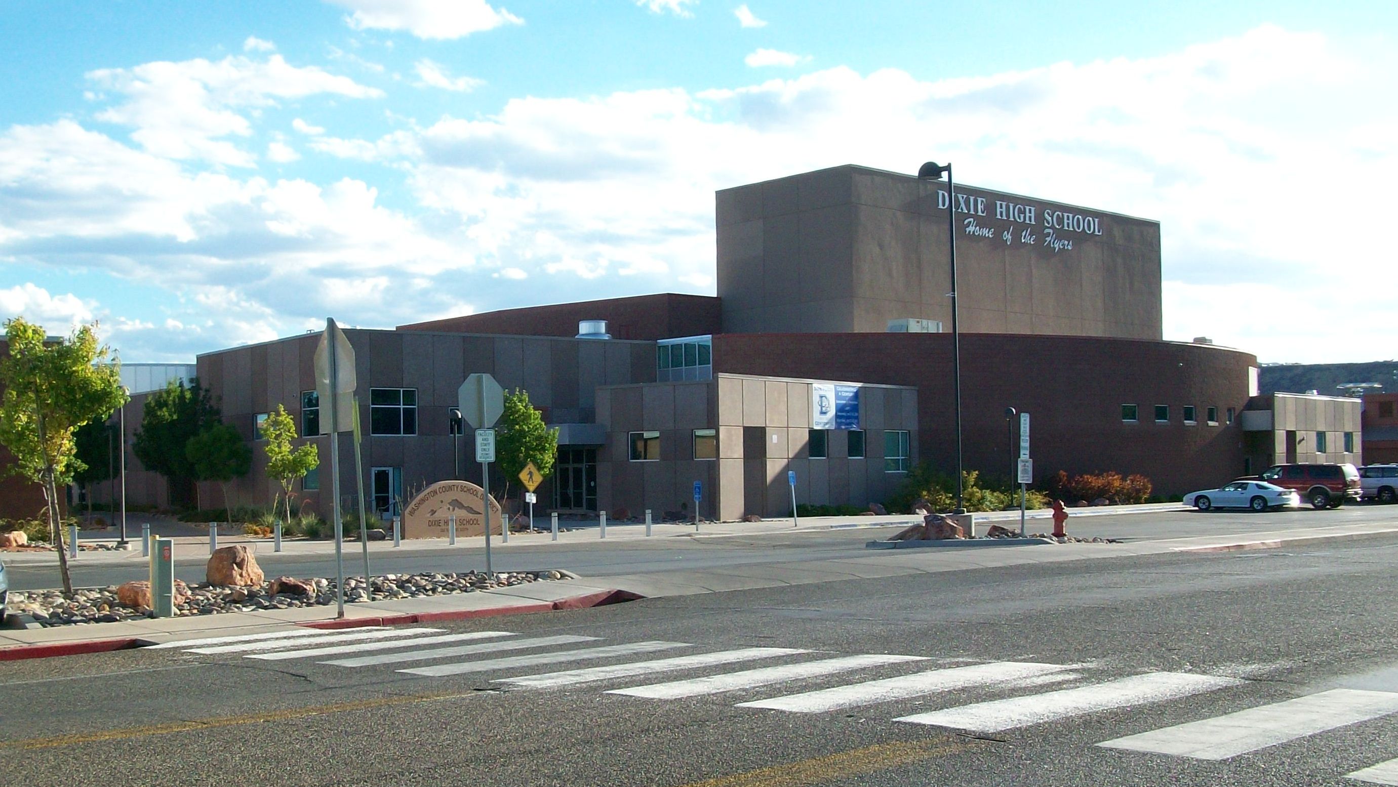 Dixie High School in St. George Utah – Greater Zion Sports Venue